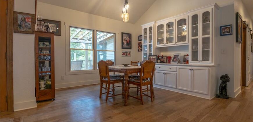 Francis Road, Kearney, MO 64060
