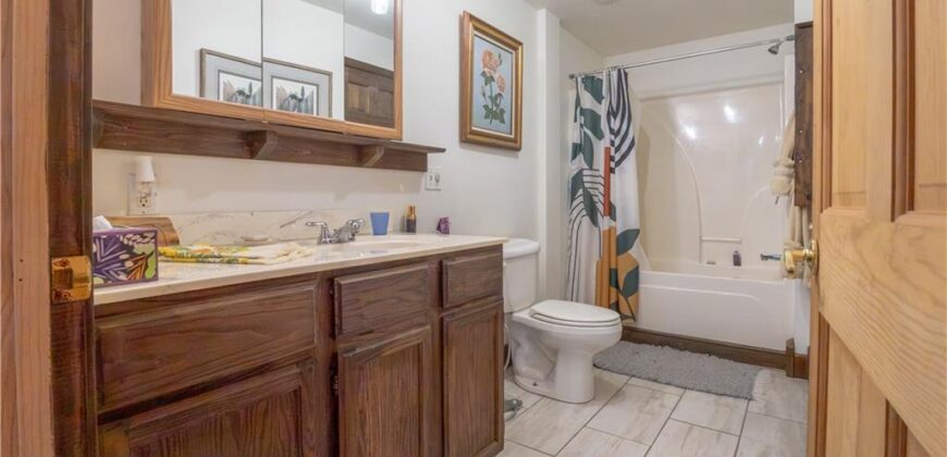 Francis Road, Kearney, MO 64060