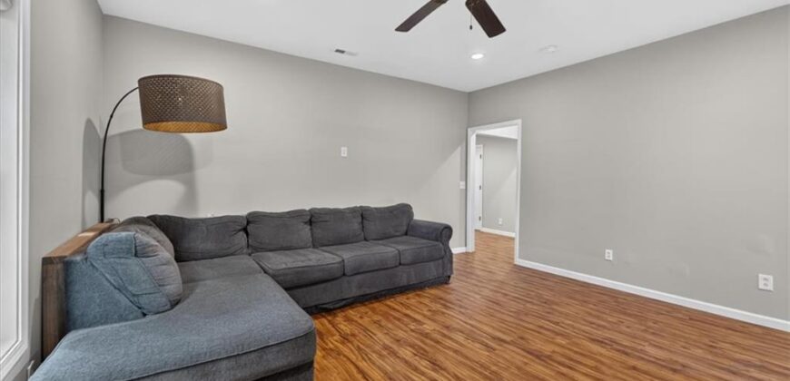 21021 Missouri City Road, Liberty, MO 64068