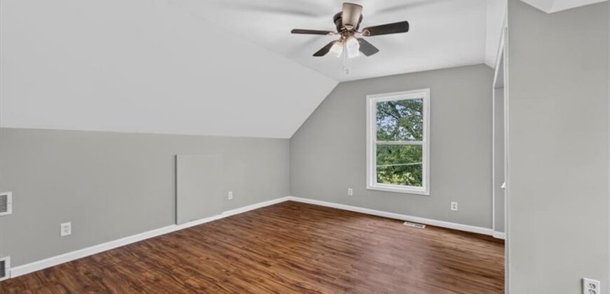 21021 Missouri City Road, Liberty, MO 64068