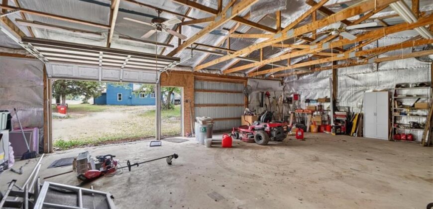 21021 Missouri City Road, Liberty, MO 64068