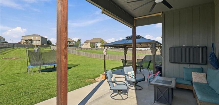 1025 NW 95th Terrace, Kansas City, MO 64155