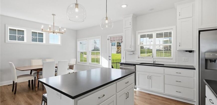 1025 NW 95th Terrace, Kansas City, MO 64155