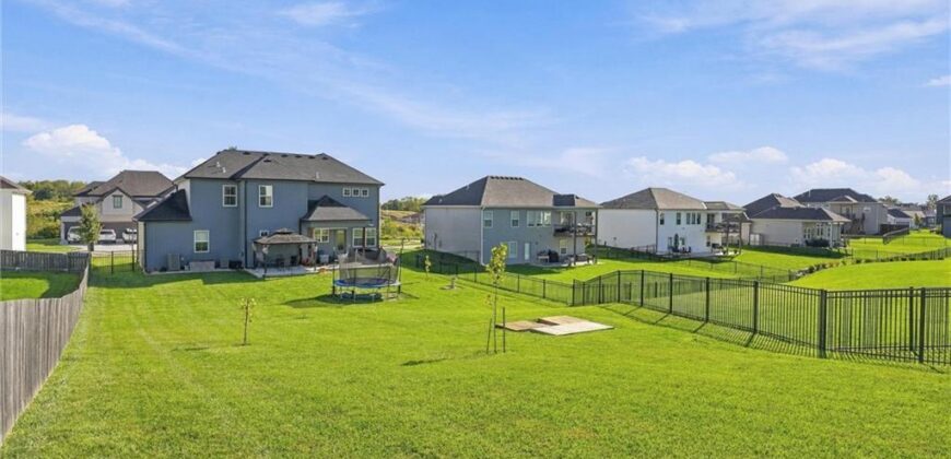 1025 NW 95th Terrace, Kansas City, MO 64155