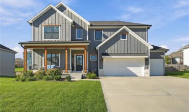 1025 NW 95th Terrace, Kansas City, MO 64155