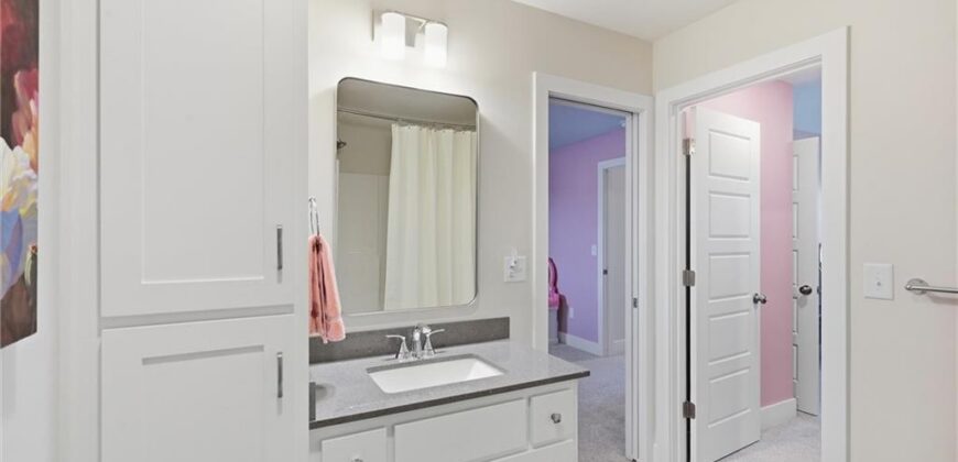 1025 NW 95th Terrace, Kansas City, MO 64155