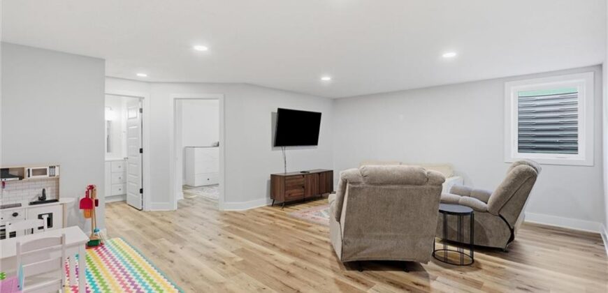 1025 NW 95th Terrace, Kansas City, MO 64155