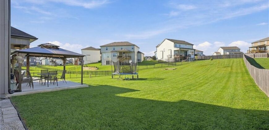 1025 NW 95th Terrace, Kansas City, MO 64155