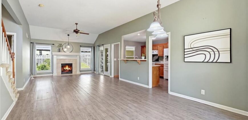 8310 N Barclay Circle, Kansas City, MO 64118