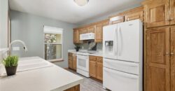 8310 N Barclay Circle, Kansas City, MO 64118