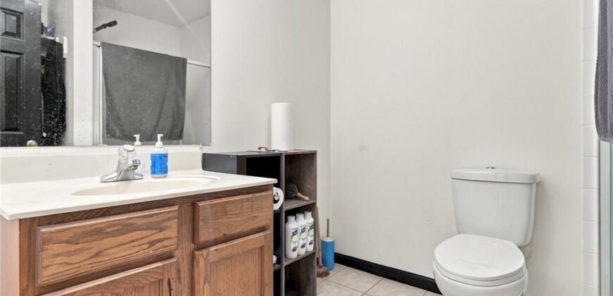 1711 Sunset Drive, Kearney, MO 64060