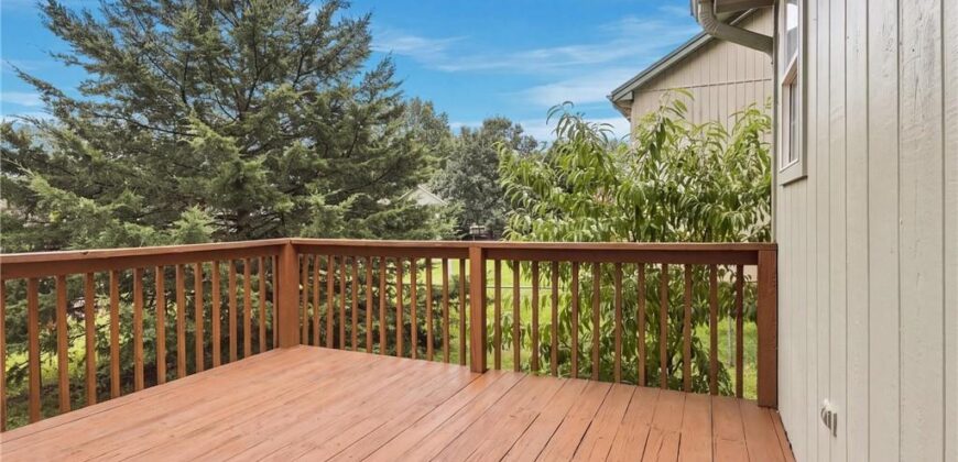 1711 Sunset Drive, Kearney, MO 64060