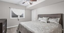 5866 S National Drive, Parkville, MO 64152