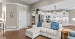 5866 S National Drive, Parkville, MO 64152