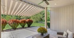 5866 S National Drive, Parkville, MO 64152