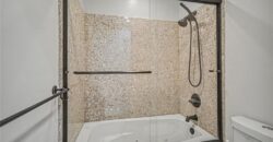6738 N Madison Avenue, Kansas City, MO 64118