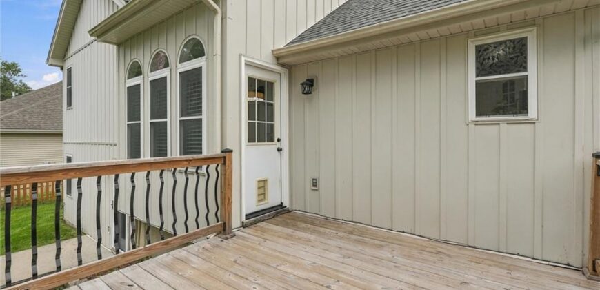 1104 Regency Drive, Kearney, MO 64060