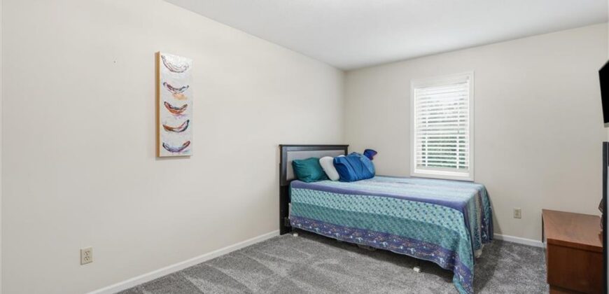 1104 Regency Drive, Kearney, MO 64060