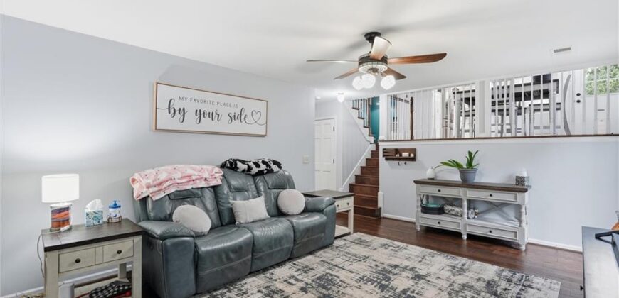 1104 Regency Drive, Kearney, MO 64060