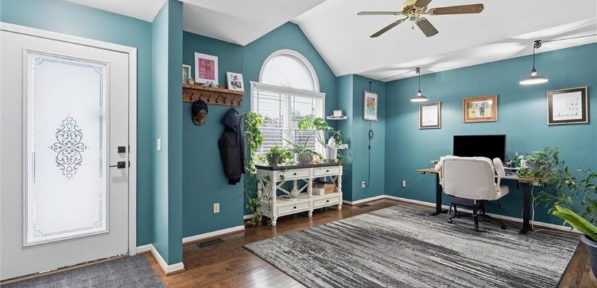 1104 Regency Drive, Kearney, MO 64060