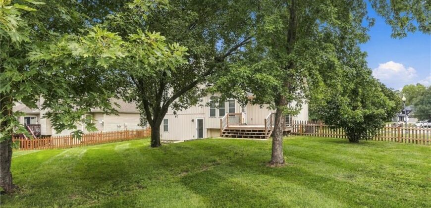 1104 Regency Drive, Kearney, MO 64060