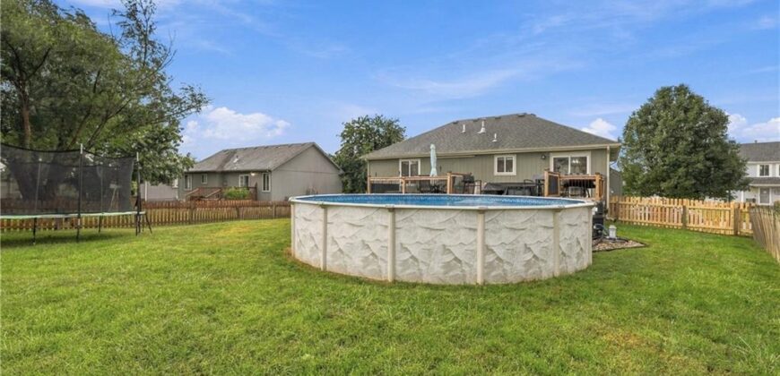 1010 E 16th Street, Kearney, MO 64060