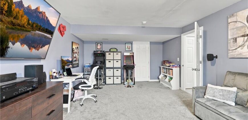 1010 E 16th Street, Kearney, MO 64060