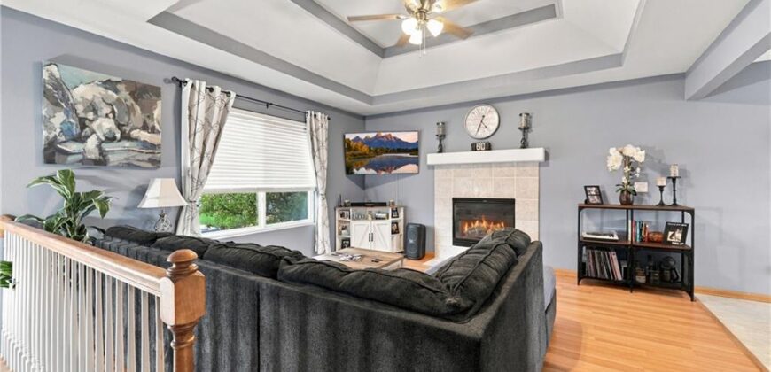 1010 E 16th Street, Kearney, MO 64060