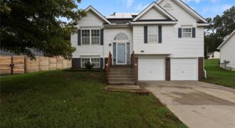 625 Midjay Drive, Liberty, MO 64068