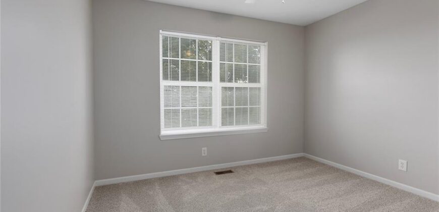 625 Midjay Drive, Liberty, MO 64068