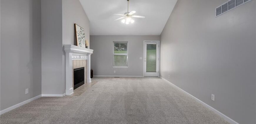 625 Midjay Drive, Liberty, MO 64068