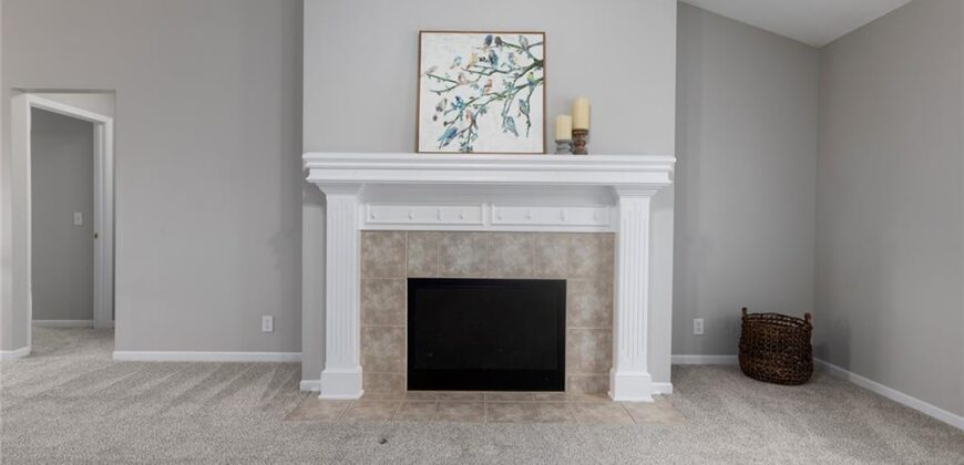 625 Midjay Drive, Liberty, MO 64068