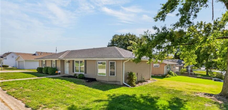301 2nd Street, Smithville, MO 64089
