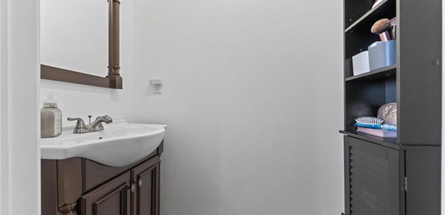 301 2nd Street, Smithville, MO 64089