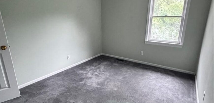 4604 NW 58th Terrace, Kansas City, MO 64151
