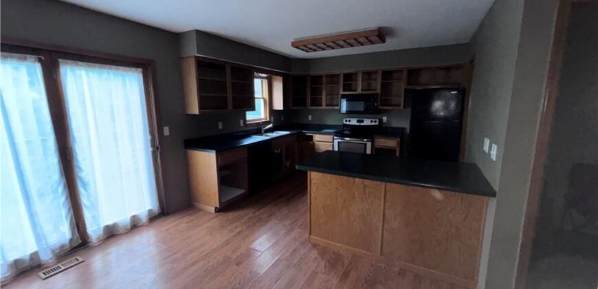 4604 NW 58th Terrace, Kansas City, MO 64151