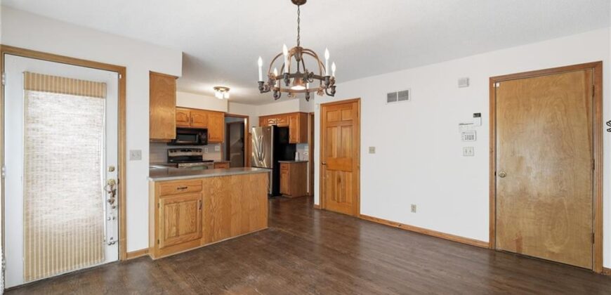 1404 Dartmouth Drive, Liberty, MO 64068