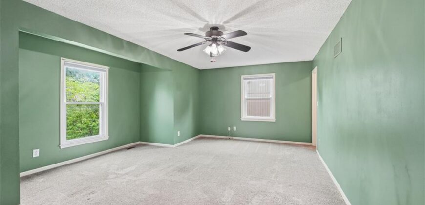 1404 Dartmouth Drive, Liberty, MO 64068