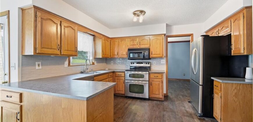 1404 Dartmouth Drive, Liberty, MO 64068