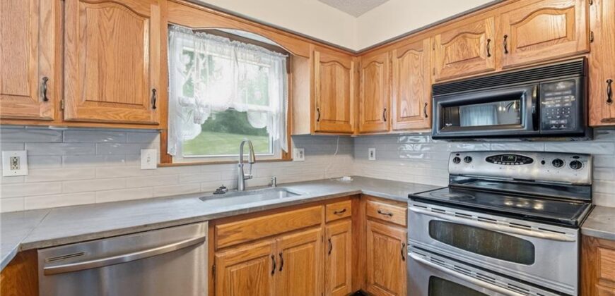 1404 Dartmouth Drive, Liberty, MO 64068
