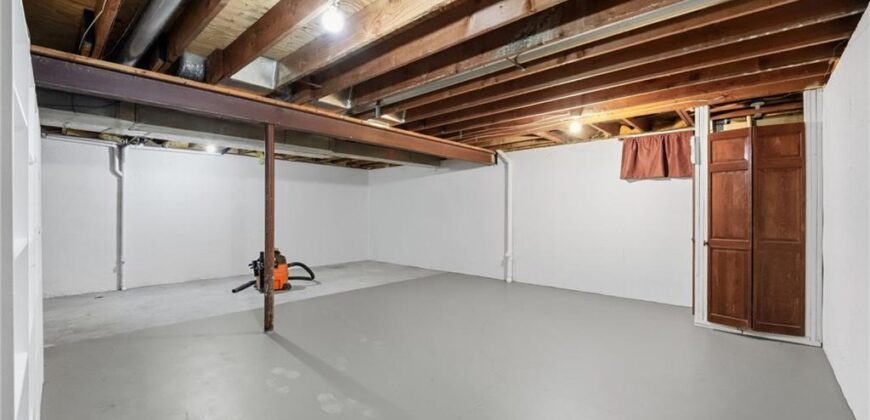 1404 Dartmouth Drive, Liberty, MO 64068