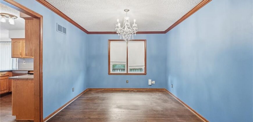 1404 Dartmouth Drive, Liberty, MO 64068