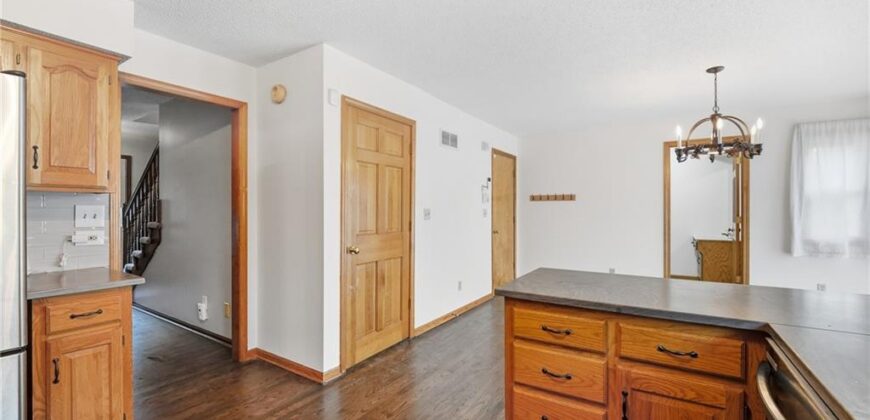 1404 Dartmouth Drive, Liberty, MO 64068