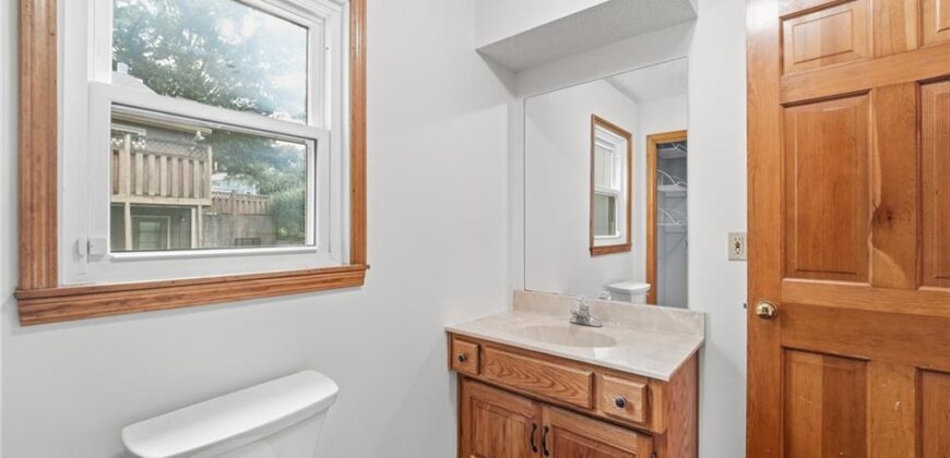 1404 Dartmouth Drive, Liberty, MO 64068