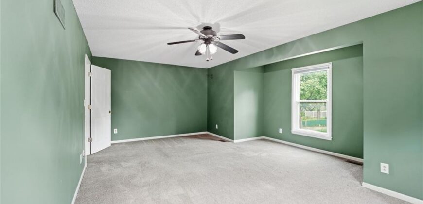 1404 Dartmouth Drive, Liberty, MO 64068