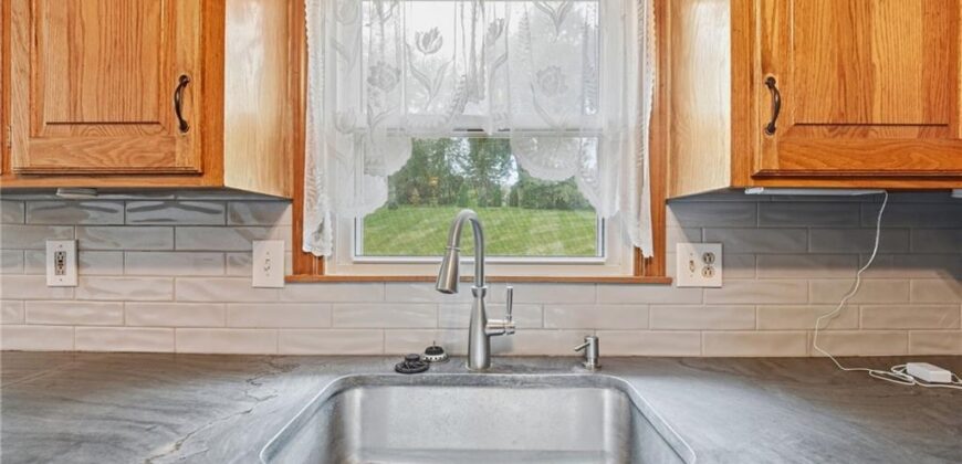 1404 Dartmouth Drive, Liberty, MO 64068