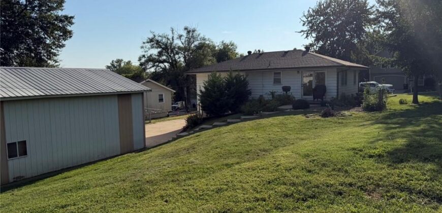 117 Waller Street, Excelsior Springs, MO 64024