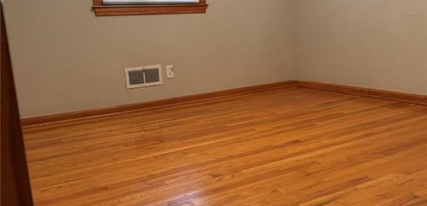 117 Waller Street, Excelsior Springs, MO 64024