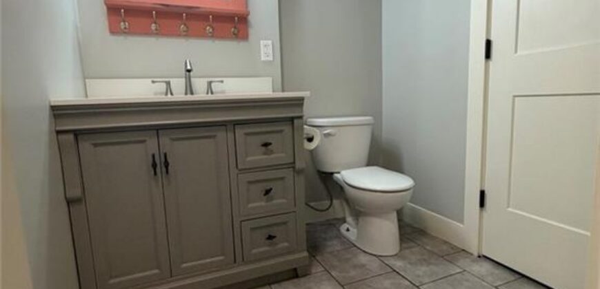117 Waller Street, Excelsior Springs, MO 64024