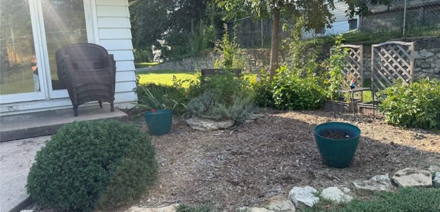 117 Waller Street, Excelsior Springs, MO 64024